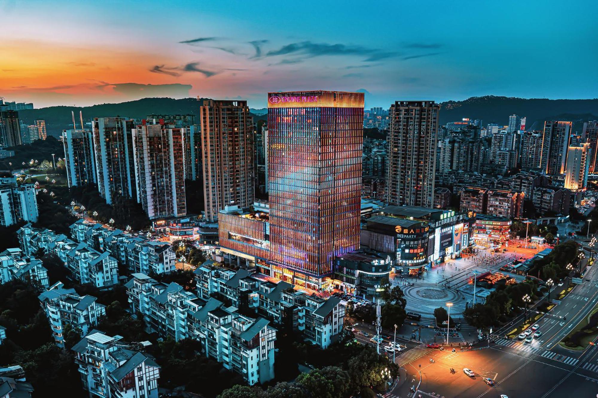 Crowne Plaza Yibin By Ihg Hotell Eksteriør bilde