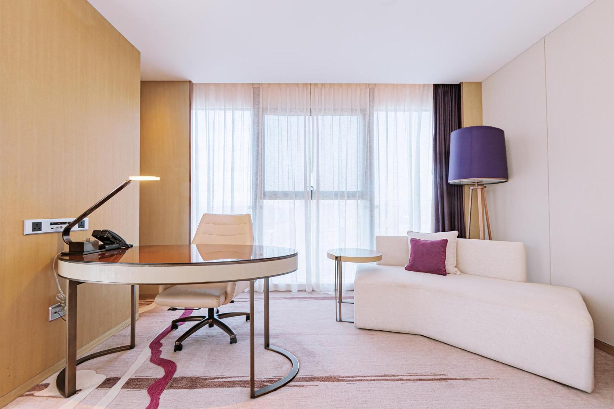 Crowne Plaza Yibin By Ihg Hotell Eksteriør bilde